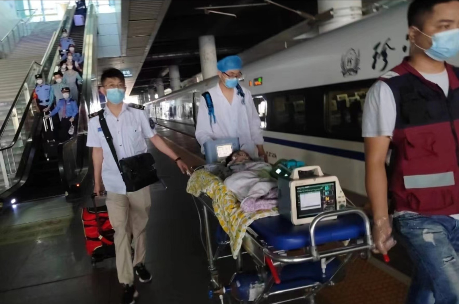 商水县高铁转运公司